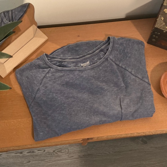 Mossimo Simple Scoop Neck 3/4 Sleeve Shirt - Picture 2 of 2